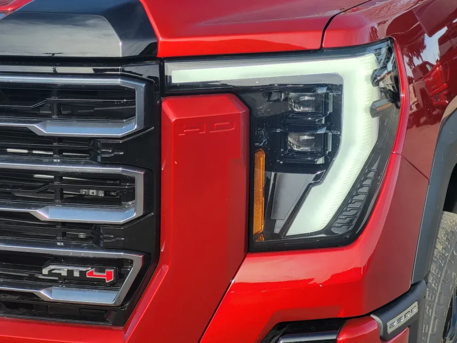 2026 GMC Sierra 2500HD AT4 | Photo 7 of 25