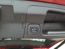 2023 GMC Acadia SLT | Thumbnail Photo 10 of 22