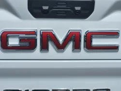 2026 GMC Sierra 3500HD SLT | Thumbnail Photo 10 of 25