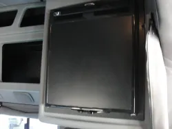 2022 Peterbilt 389 | Thumbnail Photo 14 of 16