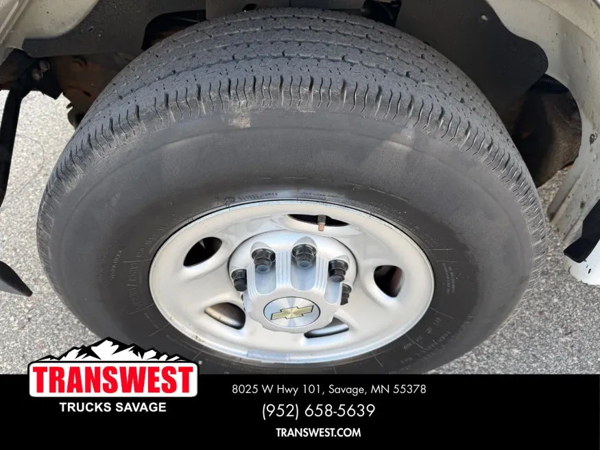 2021 Chevrolet Express 2500 Work Van | Photo 8 of 20