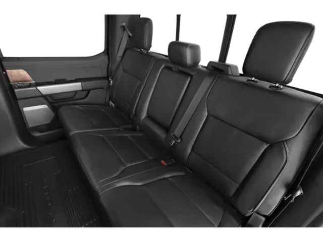 2026 Ford Super Duty F-250 | Photo 17 of 25