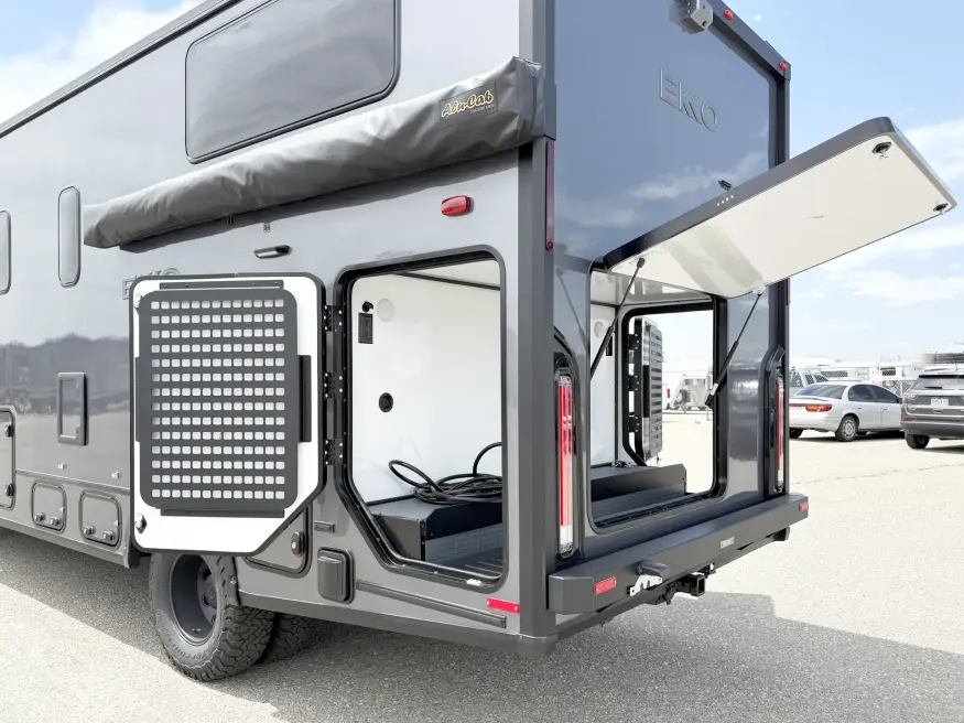 2027 Winnebago EKKO 23B | Photo 23 of 25