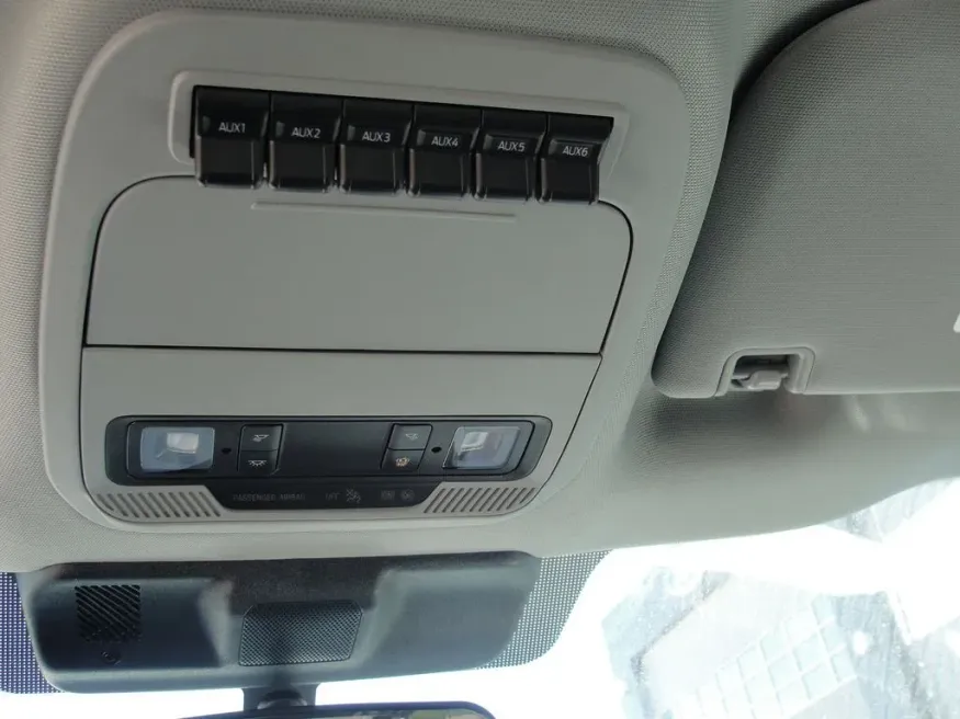 2026 Ford Super Duty F-550 XL | Photo 11 of 16