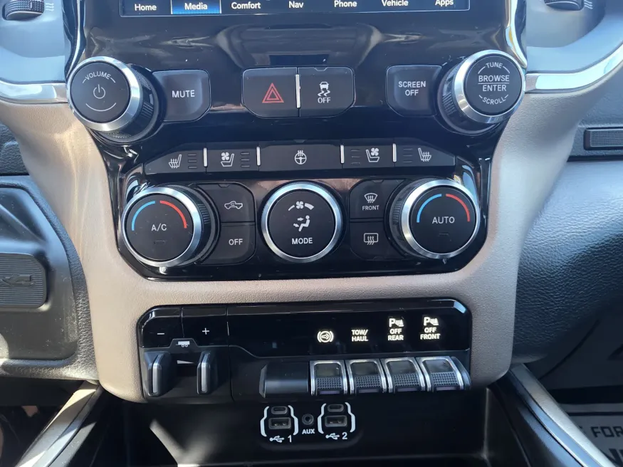2022 RAM 3500 Laramie | Photo 23 of 24