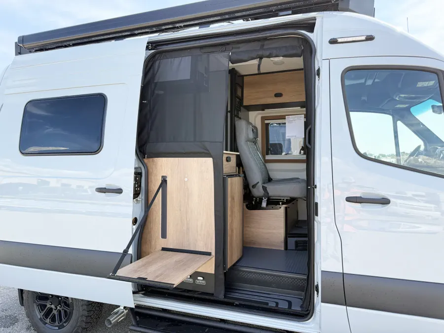 2026 Winnebago Revel 44E | Photo 4 of 19