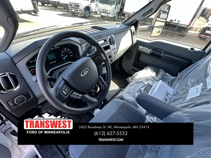 2025 Ford Super Duty F-650 | Photo 11 of 11
