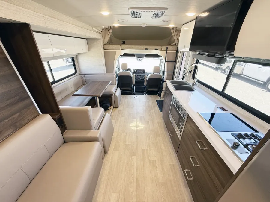 2024 Winnebago View 24D | Photo 6 of 24