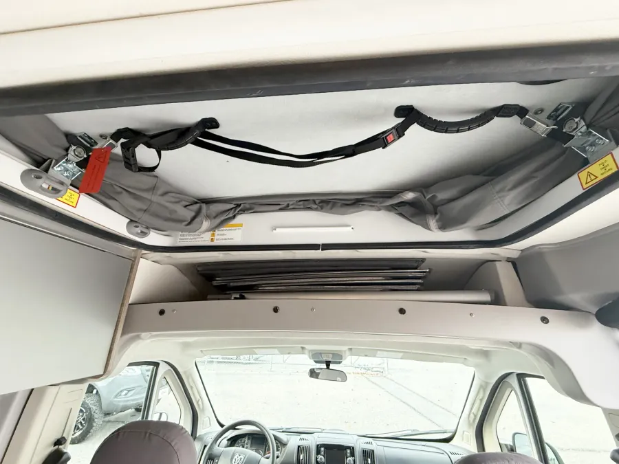 2021 Winnebago Solis 59P | Photo 9 of 12