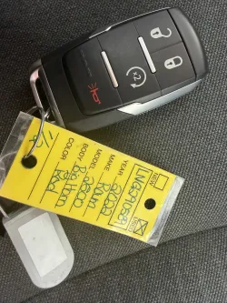 2022 RAM 2500 Big Horn | Thumbnail Photo 16 of 17