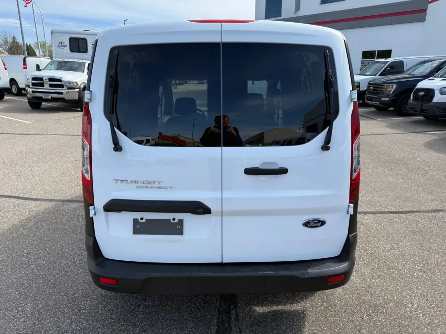 2023 Ford Transit Connect | Photo 12 of 19