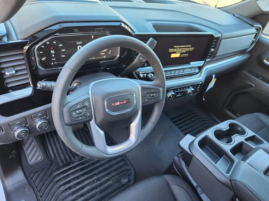 2026 GMC Sierra 1500 Elevation | Photo 7 of 23