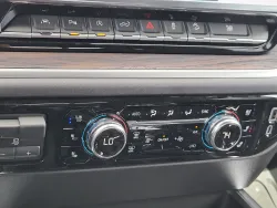 2026 GMC Sierra 1500 SLT | Thumbnail Photo 16 of 26