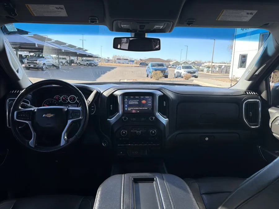 2021 Chevrolet Silverado 1500 LTZ | Photo 11 of 19