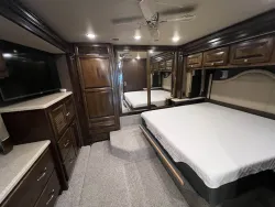 2016 Tiffin Allegro Red 33AA | Thumbnail Photo 19 of 21
