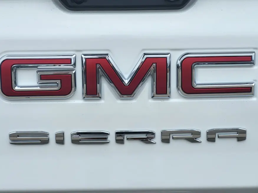 2026 GMC Sierra 2500HD Pro | Photo 10 of 24
