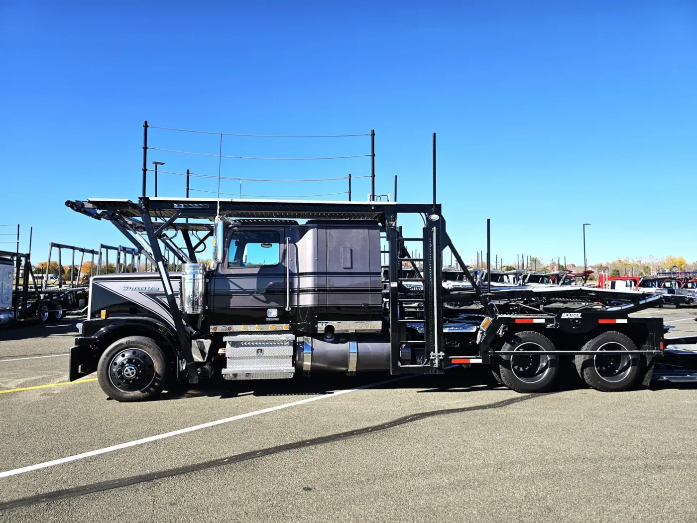 2021 Western Star 4900FA | Photo 4 of 28