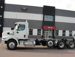 2026 Western Star 47X | Thumbnail Photo 2 of 13