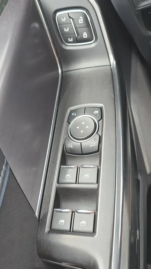 2024 Ford F-150 | Photo 15 of 28