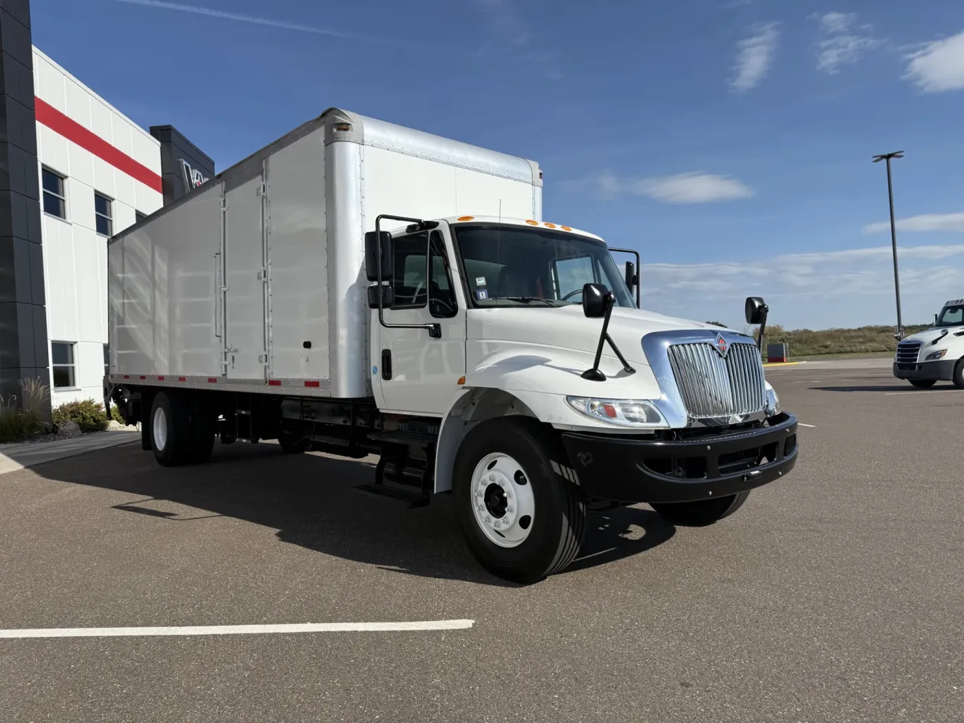 2016 International MA025 | Photo 4 of 23