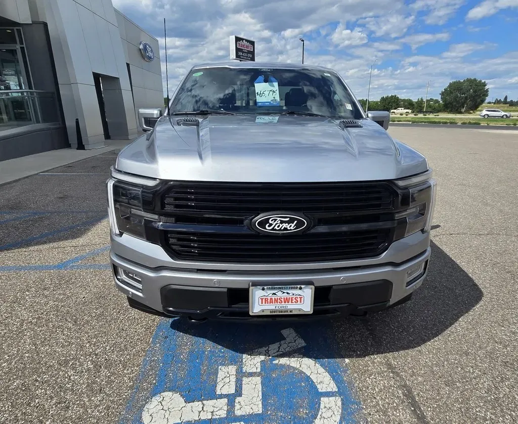 2024 Ford F-150 | Photo 4 of 28