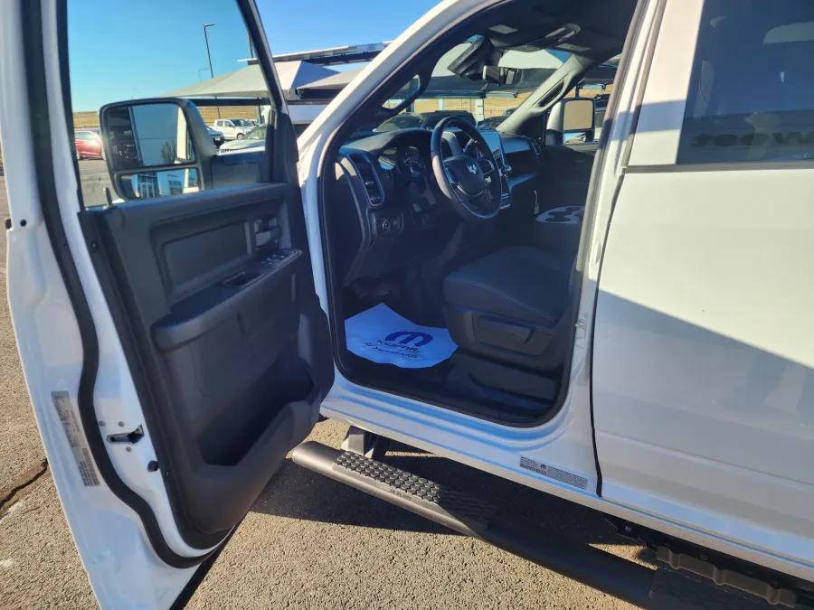 2026 RAM 5500 Tradesman | Photo 6 of 22