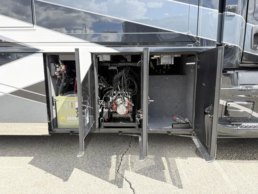 2026 Newmar Supreme Aire 4505 | Photo 25 of 30