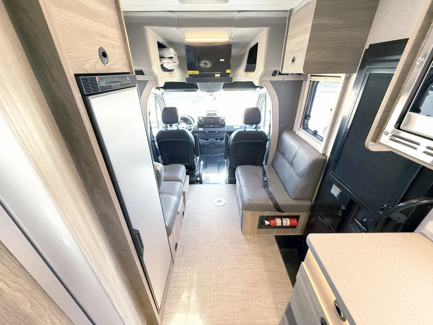 2027 Winnebago EKKO 23B | Photo 4 of 24