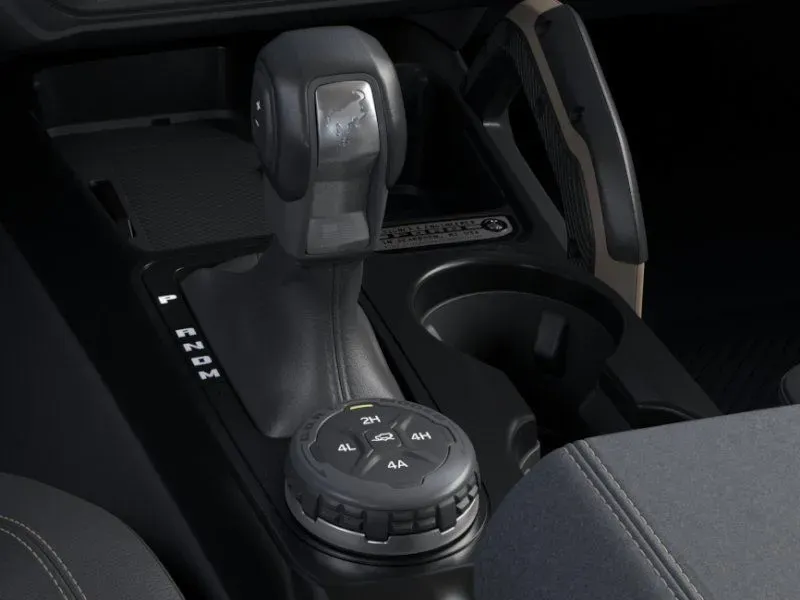 2026 Ford Bronco Badlands | Photo 15 of 24