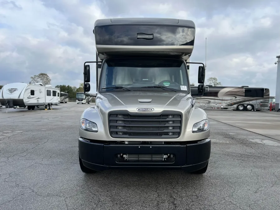 2026 Newmar Grand Star 3444 | Photo 5 of 23