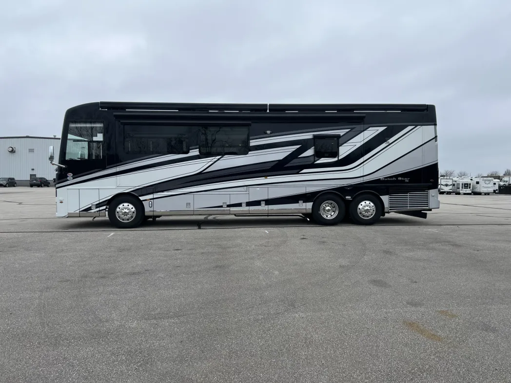 2026 Newmar Dutch Star 4081 