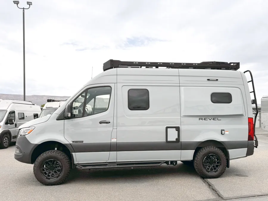 2026 Winnebago Revel 44E | Photo 14 of 14