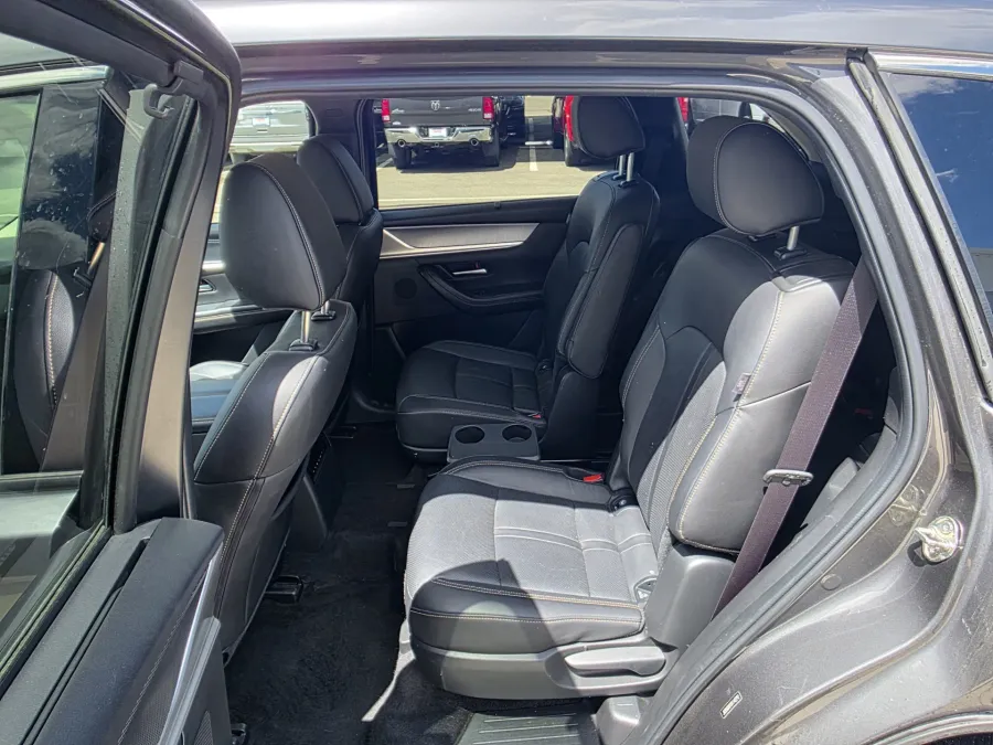 2024 Mazda CX-90 3.3 Turbo Premium | Photo 12 of 27