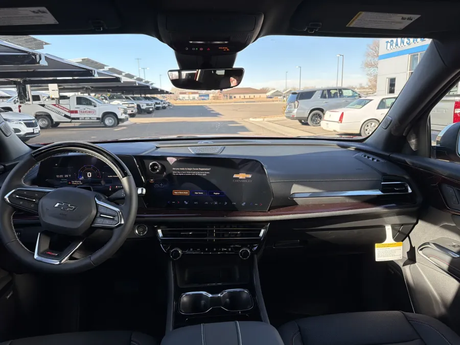 2026 Chevrolet Traverse AWD Z71 | Photo 13 of 22