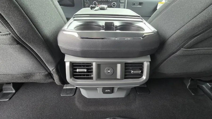 2026 Ford F-150 | Photo 29 of 30