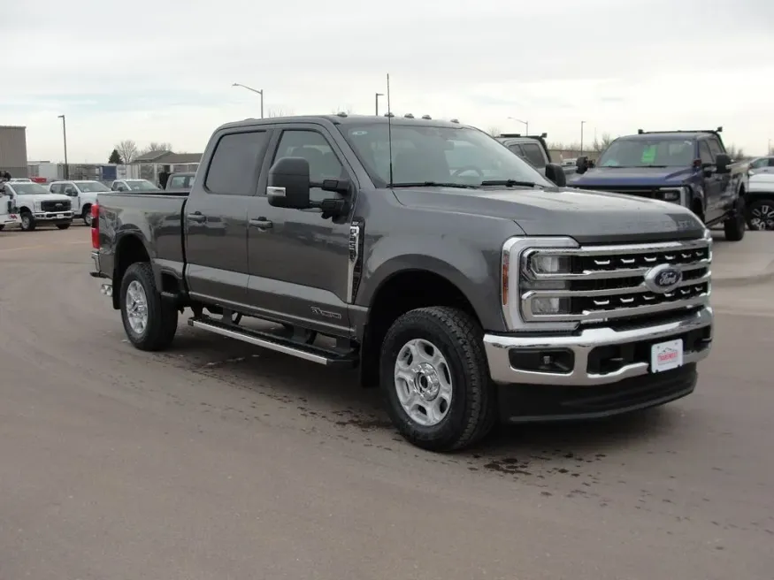 2026 Ford Super Duty F-250 XLT | Photo 12 of 26