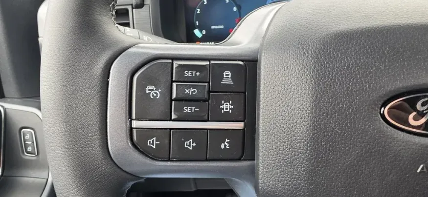 2026 Ford F-150 | Photo 16 of 28