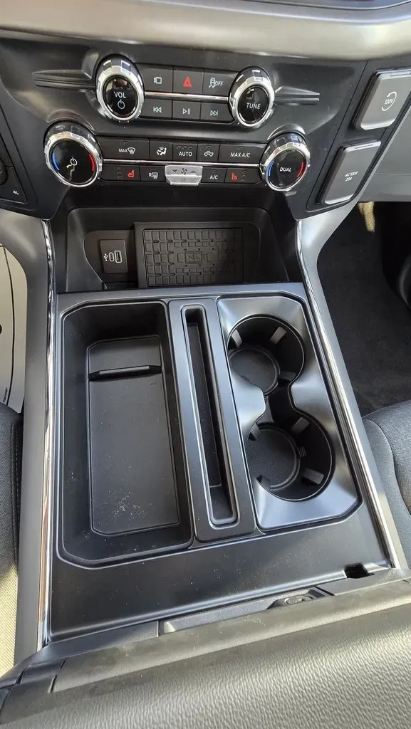 2025 Ford F-150 | Photo 36 of 42