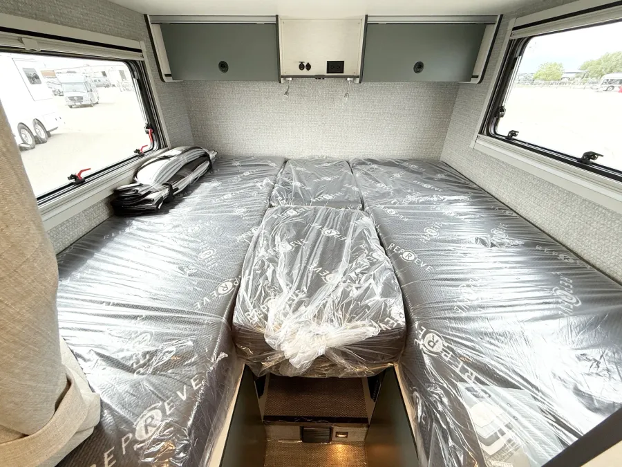 2027 Winnebago EKKO 23B | Photo 14 of 24
