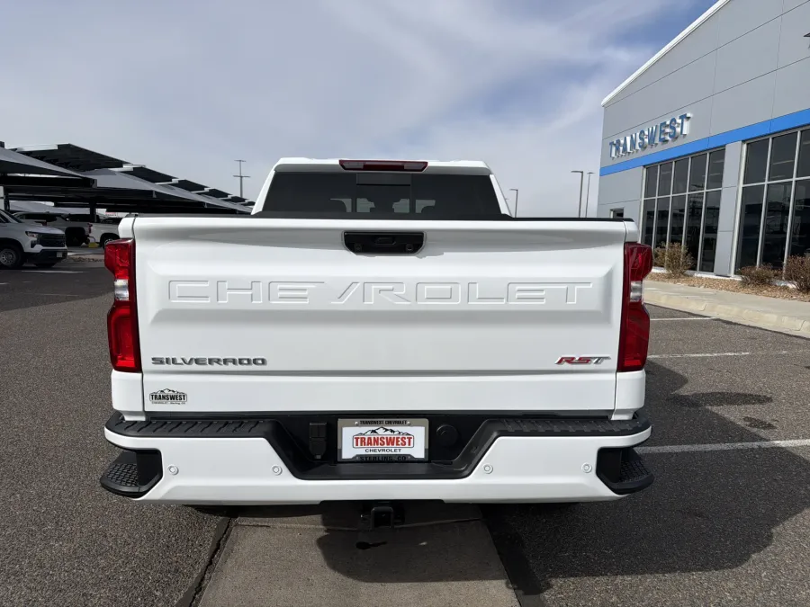 2026 Chevrolet Silverado 1500 RST | Photo 3 of 22