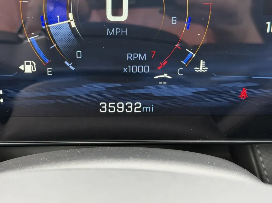 2025 Chevrolet Equinox AWD LT | Photo 17 of 18