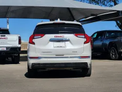 2023 GMC Terrain Denali | Thumbnail Photo 5 of 25