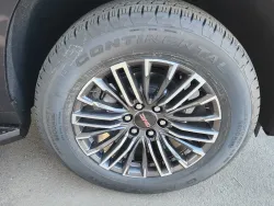 2026 GMC Yukon Elevation | Thumbnail Photo 14 of 25