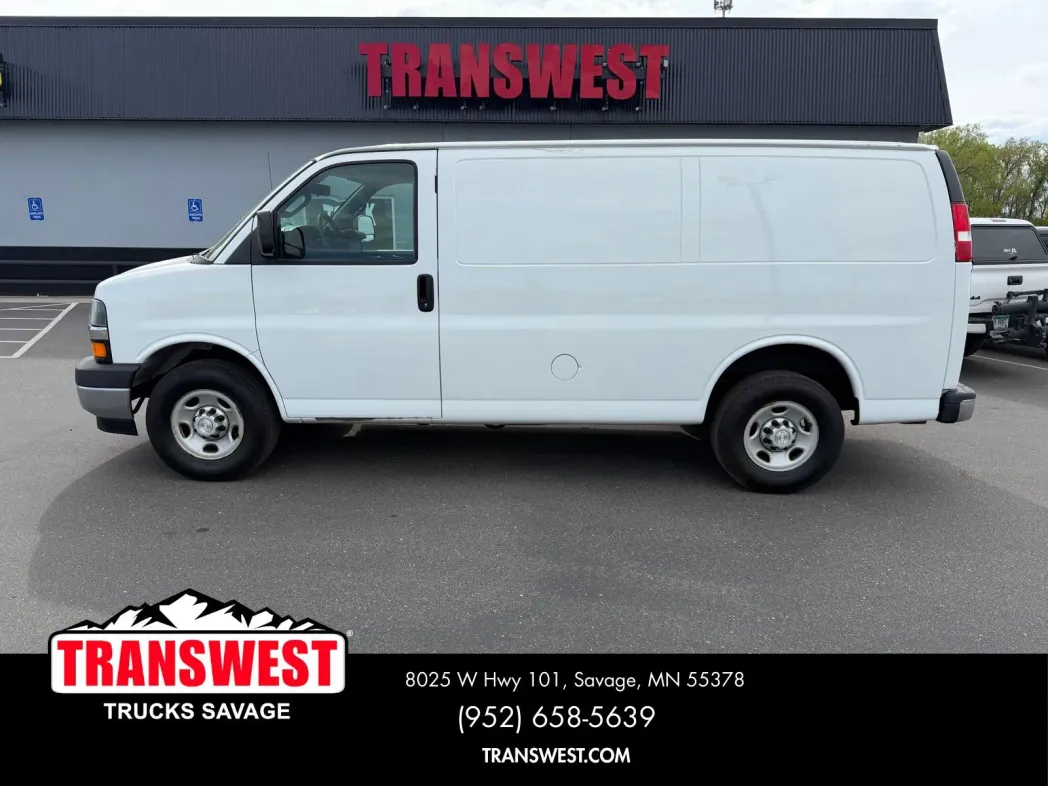 2017 Chevrolet Express 3500 Work Van 