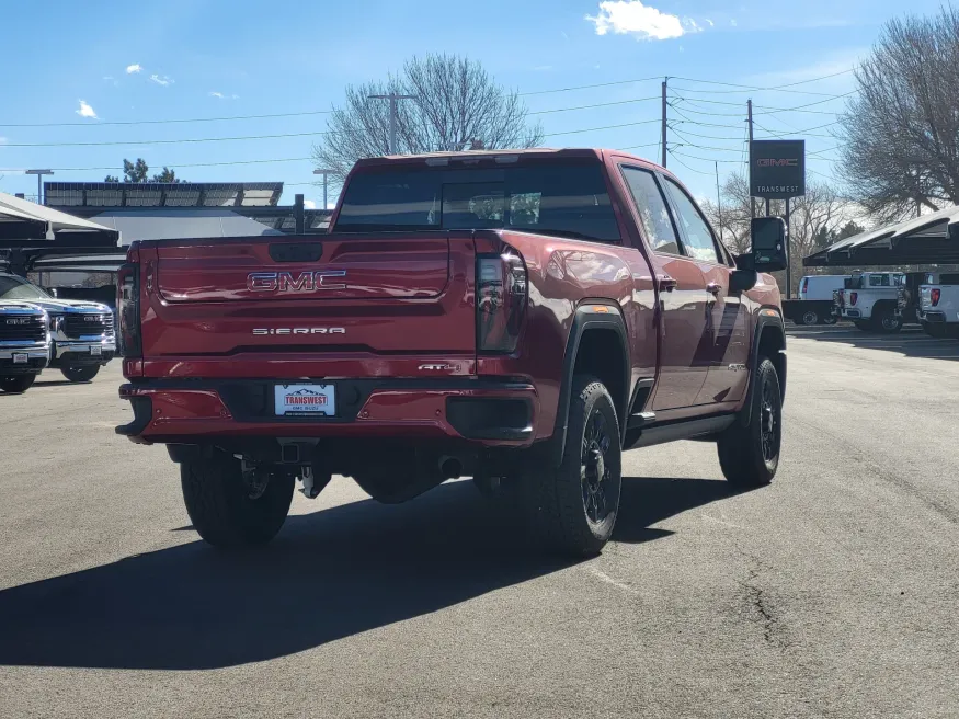 2026 GMC Sierra 2500HD AT4 | Photo 6 of 32