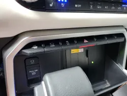 2024 Toyota Tundra 4WD Capstone Hybrid | Thumbnail Photo 26 of 30