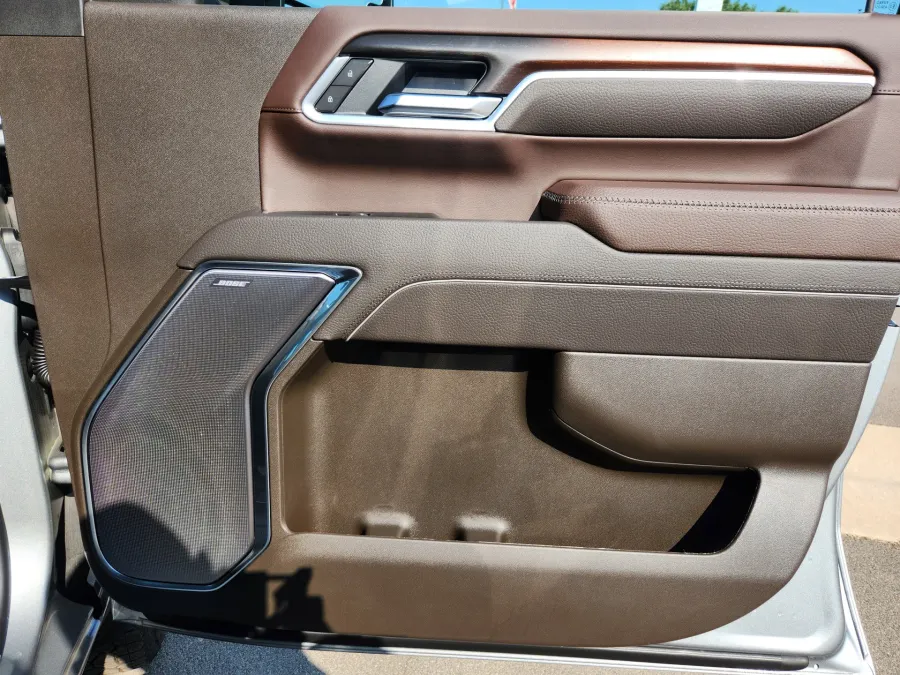 2026 GMC Sierra 2500HD Denali | Photo 17 of 31