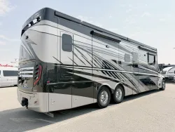 2024 Newmar Supreme Aire 4509 | Thumbnail Photo 20 of 31