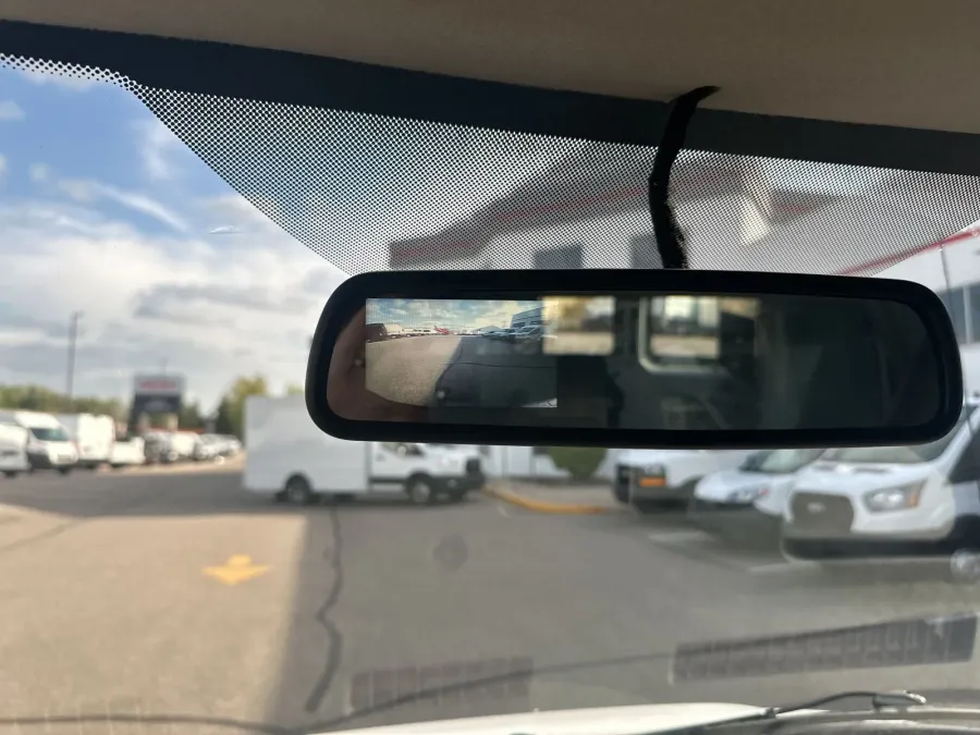 2021 Chevrolet Express | Photo 7 of 9