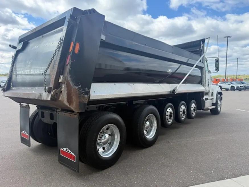 2021 Western Star 4700 | Photo 6 of 12